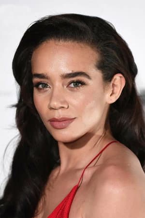 Portrait de Hannah John-Kamen