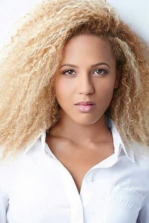 Portrait de Robyn Alomar