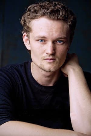 Portrait de Brennan Keel Cook