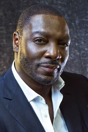 Portrait de Adewale Akinnuoye-Agbaje